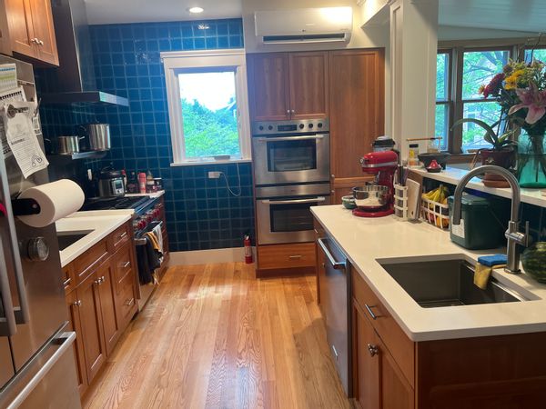 Looking for home exchange between Cambridge, MA and Seattle, WA