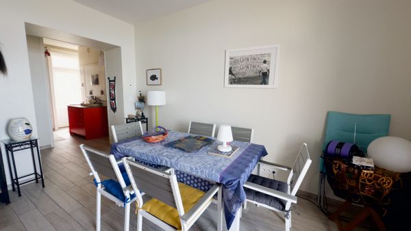 Le duplex d' Annie plage de Rochebonne ,les pieds dans l'eau