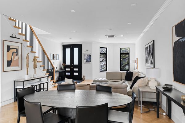 Charming 3-story, 5-bedroom townhome in Brooklyn