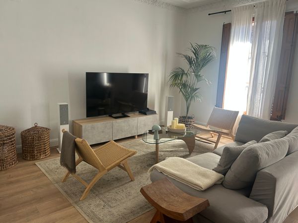 Beautiful Barcelona Apartment