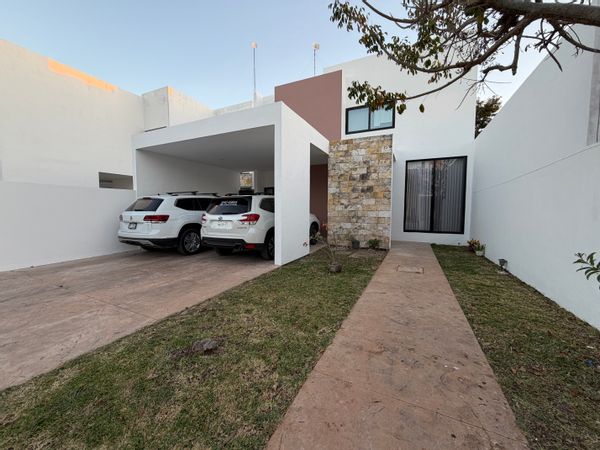 Hermosa casa, completamente equipada, ideal para vivir en familia con todas las comodidades eMérida.
