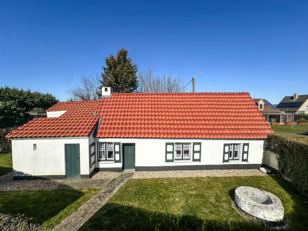 Authentiek vissershuisje tussen zee en polders