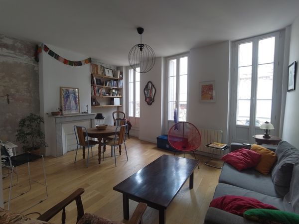 Appartement lumineux à deux pas de la gare