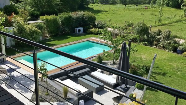 Villa avec piscine entre Lac & Montagnes