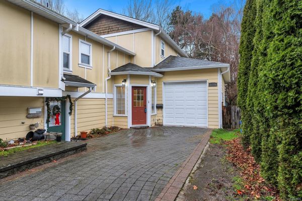 Casa de Carrie and Brad