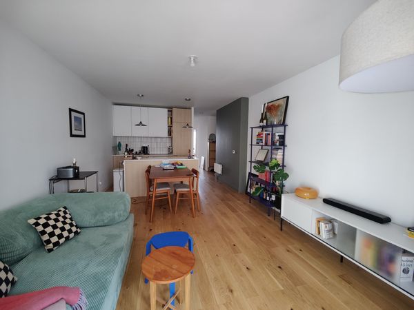 L'appartement à deux pas de Paris de Daniela et Sami avec une grande terrasse