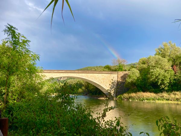 La maison de Evelyne : cocon au cœur du vieux village avec vue sur les basses gorges du Verdon