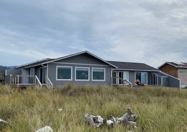 Casa de Sharon