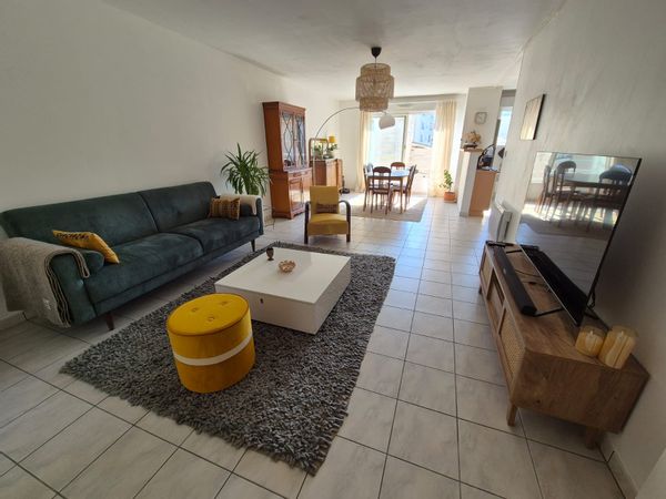 Camille et Pierres hus