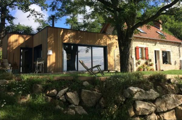 Un petit coin de Paradis  Maison très agréable et tranquille en pleine campagne avec vue superbe