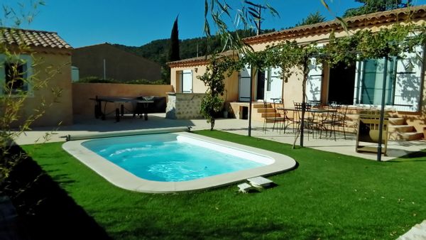 La maison de Fanny et Cyril dans le centre Var