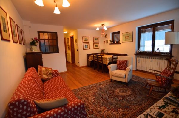 Independent apartment with garden & Mont Blanc view – near Courmayeur