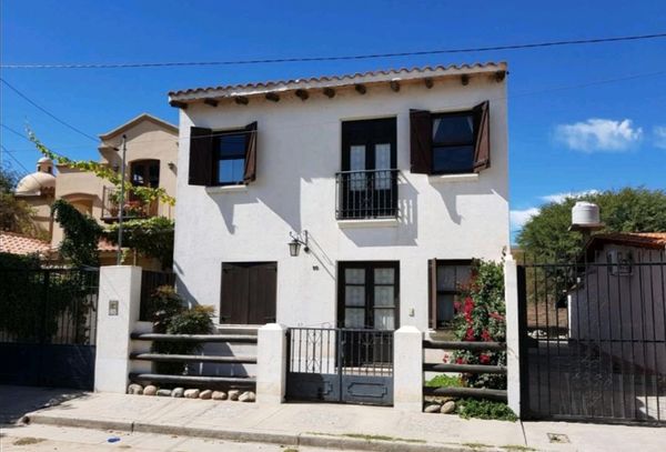 ADRIANA CECILIA's house