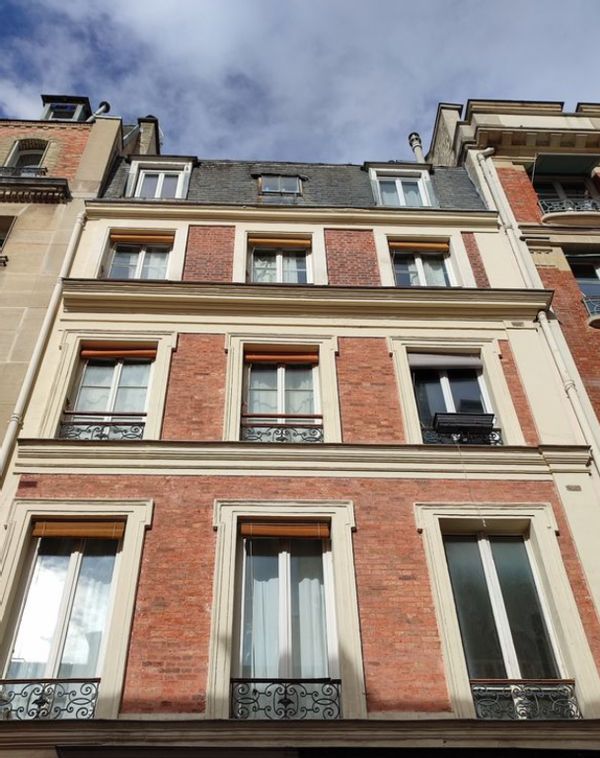 Studio de 16m2, avec chambre en mezzanine, dans le 10e arrondissement.