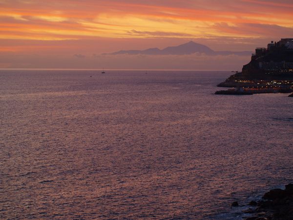 Sea-view house in Gran Canaria - first home (only available on holidays, only adults)