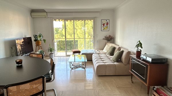 Appartement lumineux proche de la mer