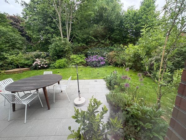 Angela's modern design house