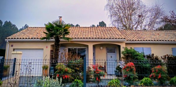 La maison de Dominique : LA ZENITUDE Entre lac et océan