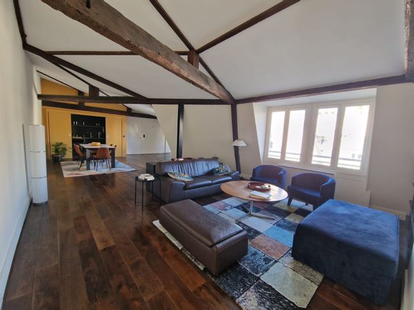 Appartement spacieux au centre ville de Paris à 2 pas de Madeleine