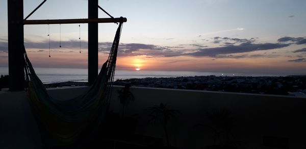 La maison de Lysianne: petit appartement en haut de terre sainte, proche plage, CHU, doubles voies