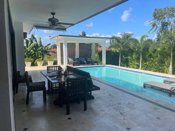 Casa di Sharron