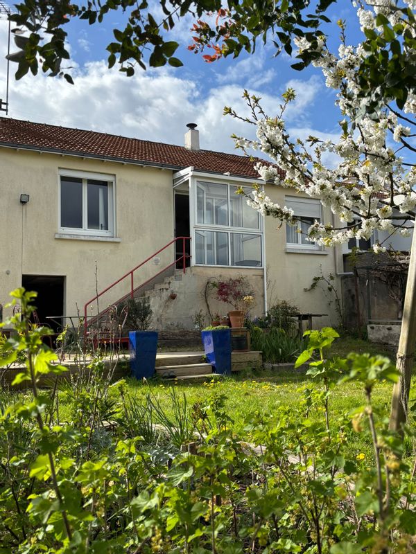 Maison avec jardin dans Nantes à 5 minutes du tram