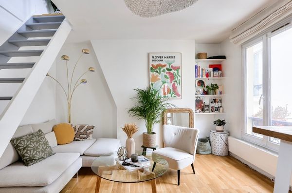 Cocon en duplex lumineux à Montmartre avec vue sur les toits de Paris ✨