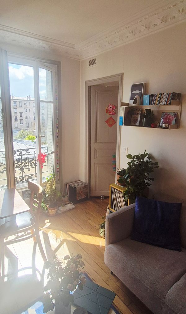 Appartement lumineux 1 chambre, 1 salon, 1 cuisine, situé dans le triangle d'or de Pantin.