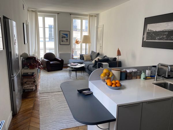 Appartement calme de 2 chambres au coeur de Paris