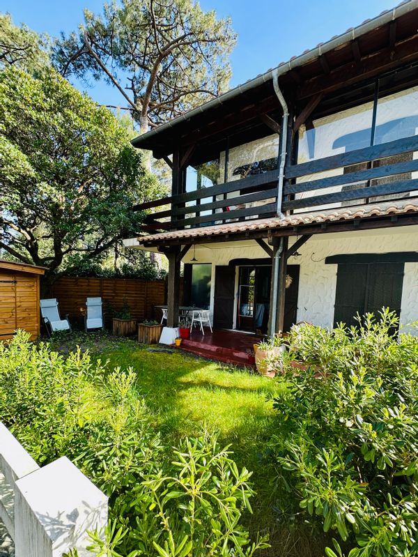 Aurelie et Adrien's house