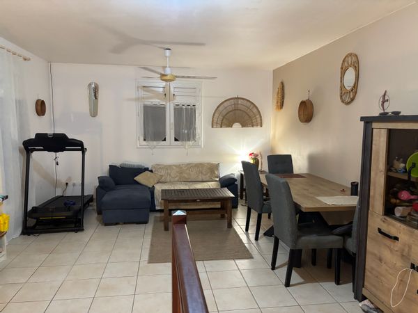 Casa de Aziza