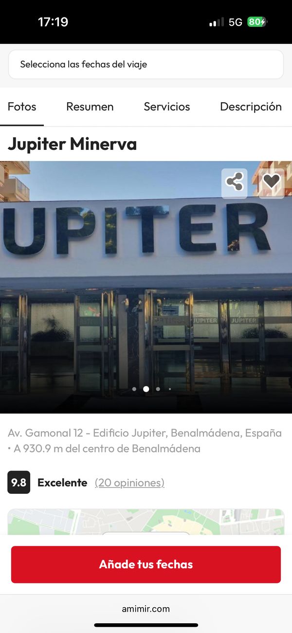 Es un estudio. Tiene un sofá cama doble..Está a 10 minutos de la playa