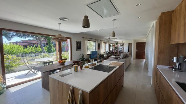 Helena&Roger&Omina kuća