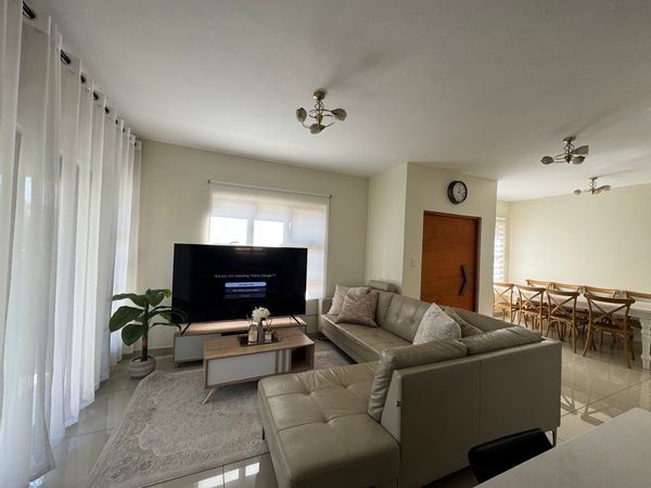 Stylish, Peaceful Home with Garden.  Ideal for Work, Relaxation & Comfort.