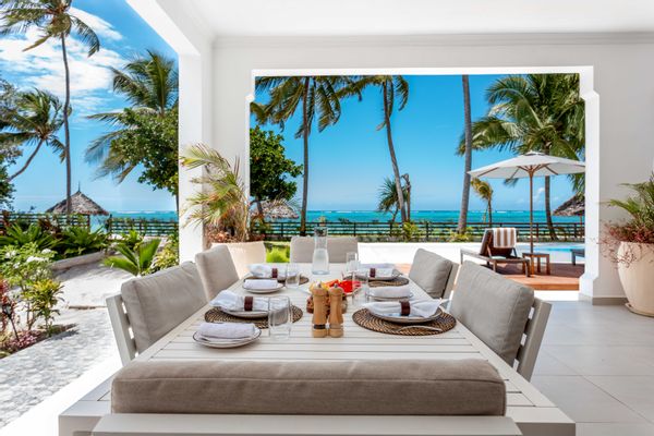 Zanzibar, Villa front sea with 5 bedrooms