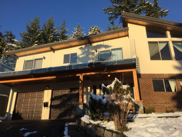 Casa de Yanni & Mehry