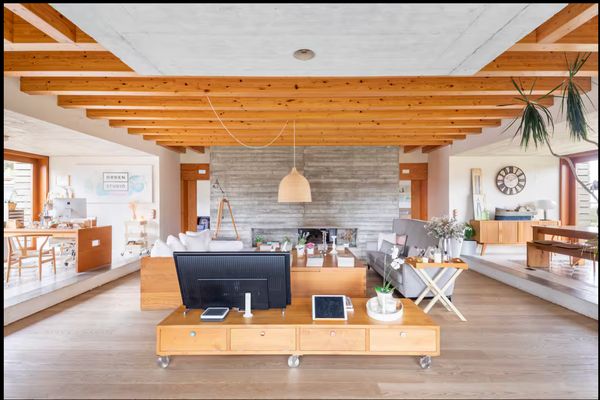 Adelaida & Javuers hus