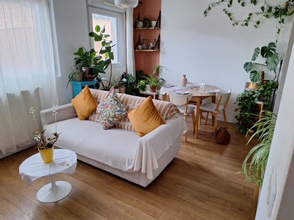 sandrine's house