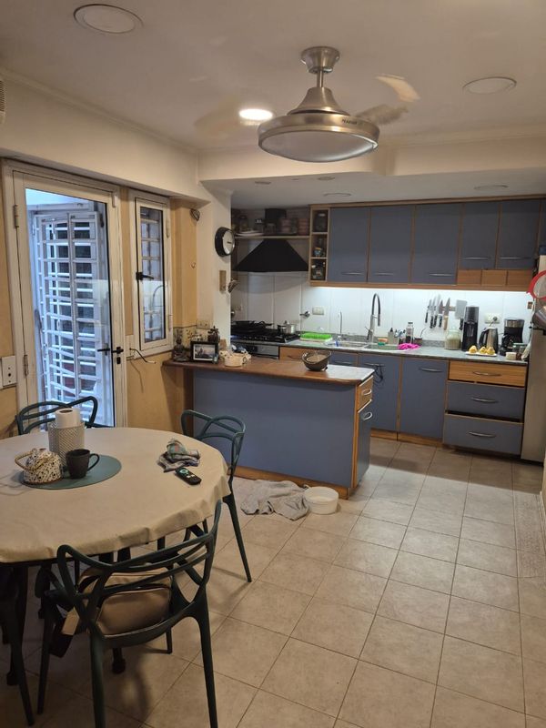 Hermosa casa en barrio residencial en buenos aires