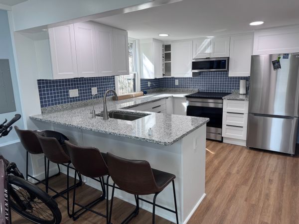 New studio apartment with fantastic kitchen - 10 minutes to Georgetown DC