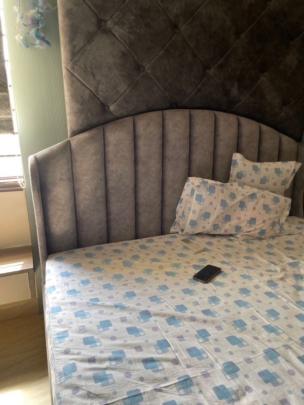 Kshitij's private room