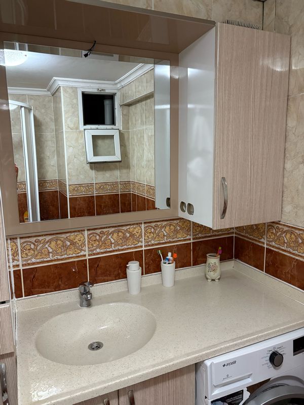 Merve’s private room