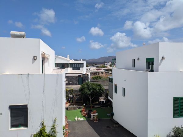 Maison familiale à Yaiza entourée de volcans