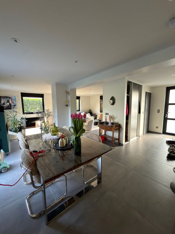 Alexandre's house