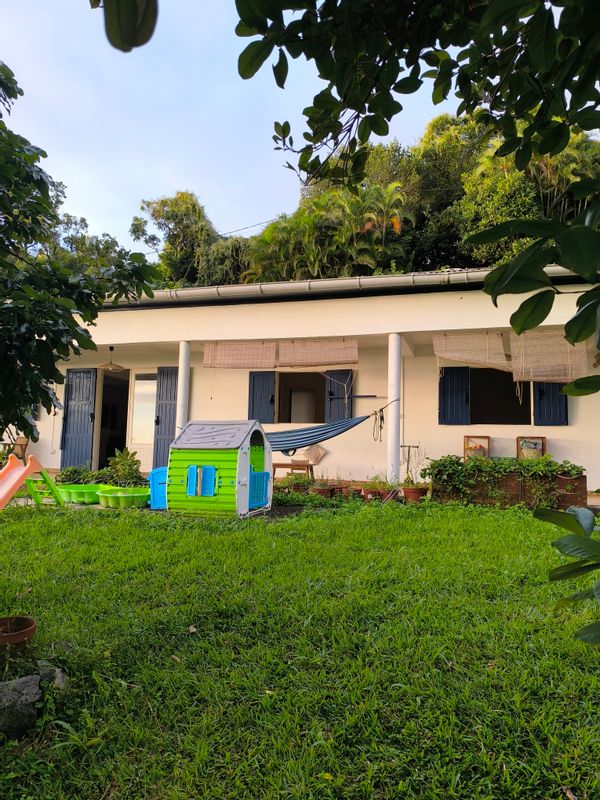 Casa de Ophélie, Julien et Capucine