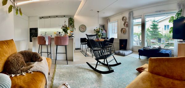 Tiinas hus