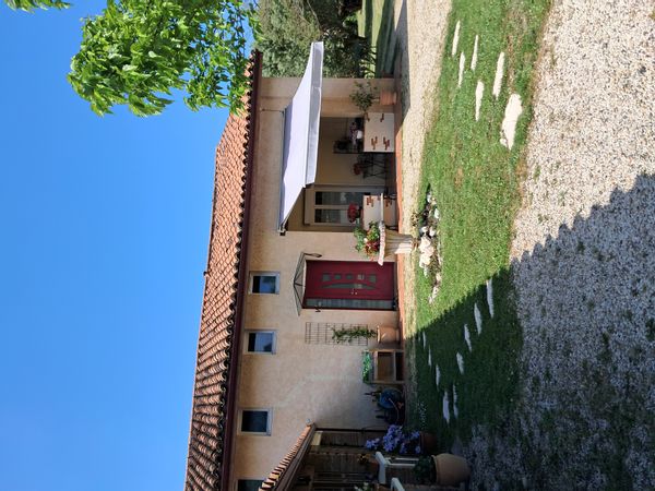 Maison familiale très charmante dans un petit village tout proche de Montauban.