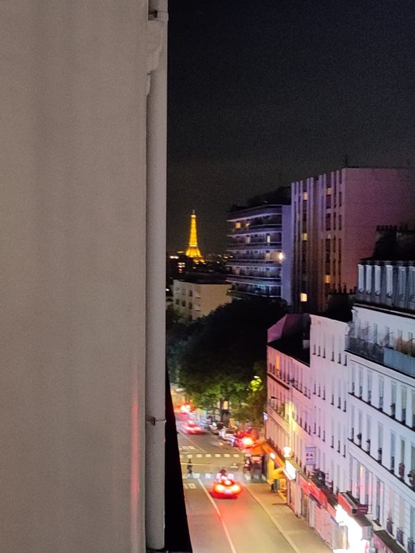 Super spot à Belleville/Paris – parcs, restos & métro direct centre