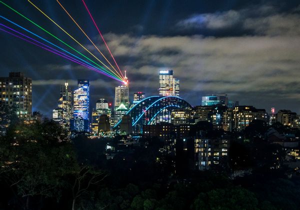 Michael's bridge and parkview luxury apartment