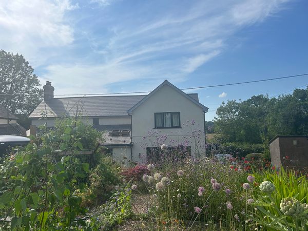 Rural smallholding in Devon- perfect for families - live the good life!